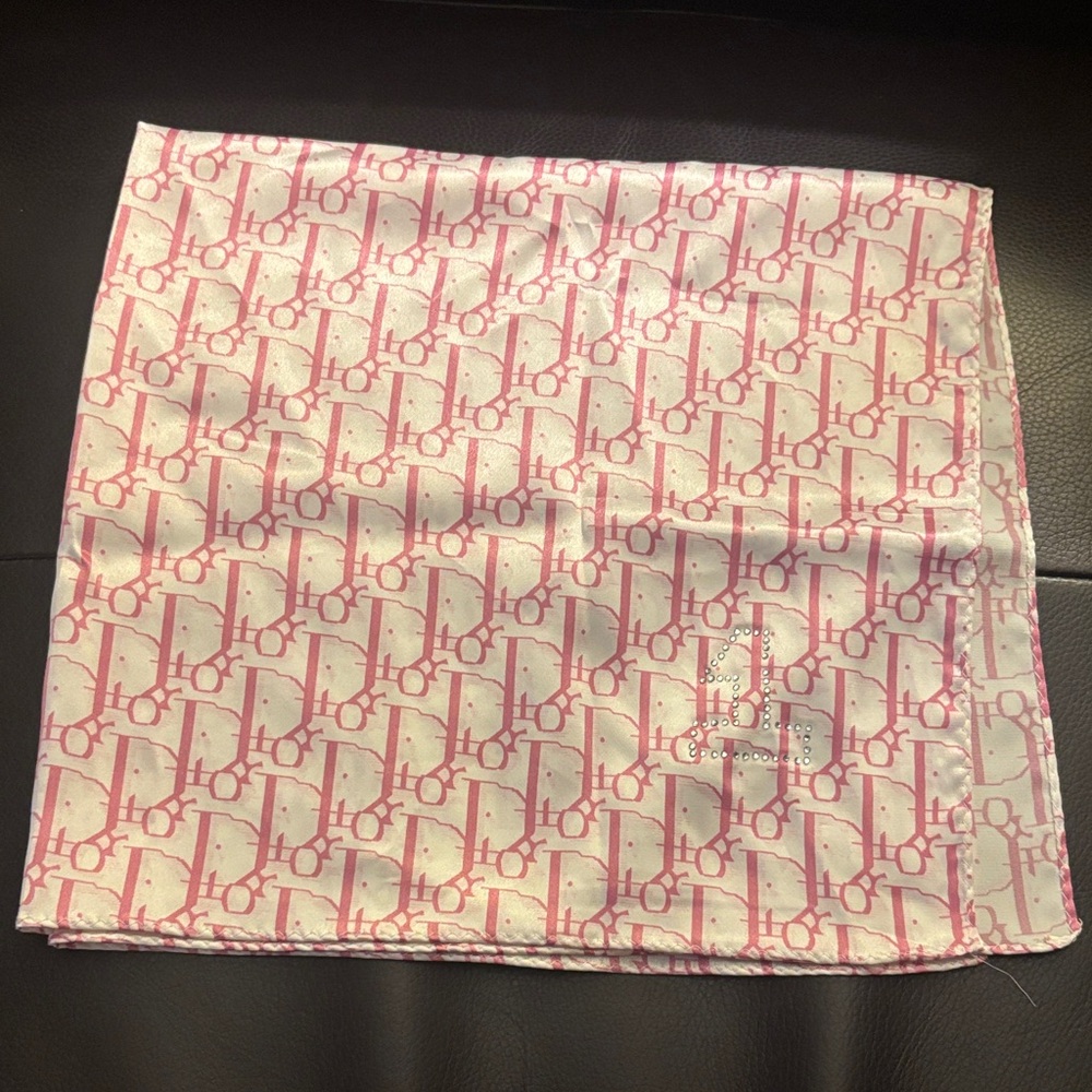 Dior Pink Patterned handkerchief rhinestone 1